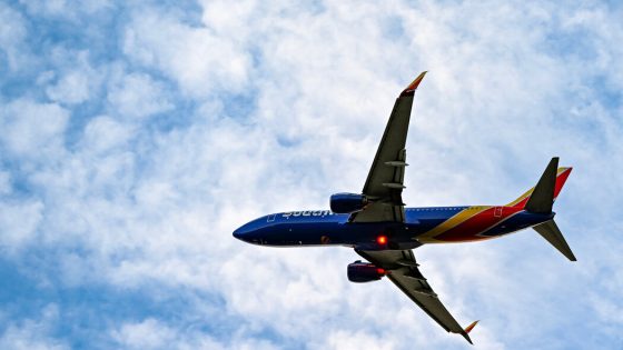 Southwest Plane Begins Descent Too Early Over Oklahoma City – MASHAHER