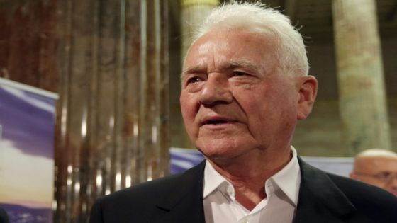 Canadian auto parts billionaire Frank Stronach accused of sexually assaulting 3 complainants – MASHAHER