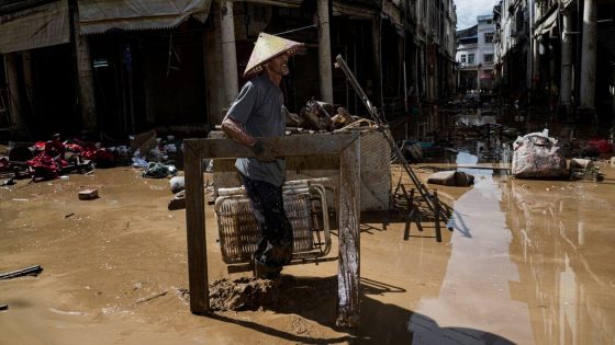 The Deadly Flooding Tearing Through Southern China, in Photos – MASHAHER