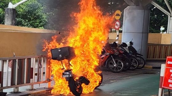 QuickCheck: Did a motorcycle burst into flames at a Johor border checkpoint recently? – MASHAHER