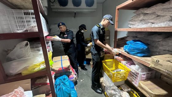 Supermarket in Sandakan caught mixing halal and pork products – MASHAHER