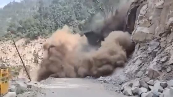 Massive Landslide In Jammu And Kashmir’s Kishtwar After Rain – MASHAHER