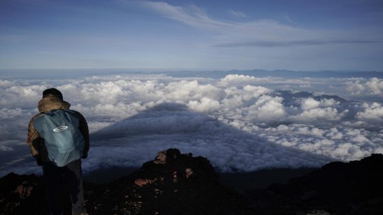 Rescuers seek to bring down bodies found on Japan’s Mount Fuji – MASHAHER