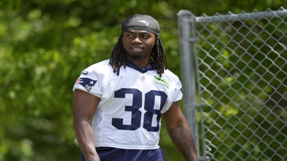 Patriots sign RB Rhamondre Stevenson to 4-year, $36 million contract extension – MASHAHER