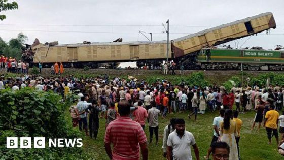 Fifteen killed in India train collision – MASHAHER