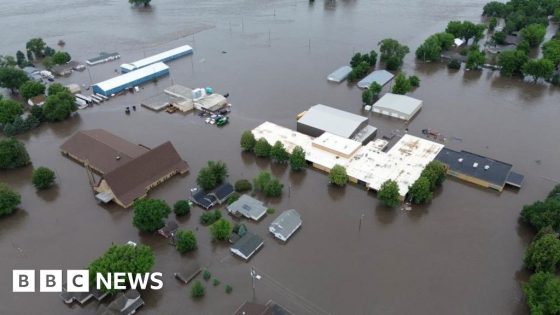 One million under flood warnings as heavy rain hits upper Midwest – MASHAHER