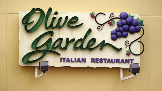 Olive Garden Cook Sues Over Co-Worker’s Ceaseless Dry-Humping – MASHAHER