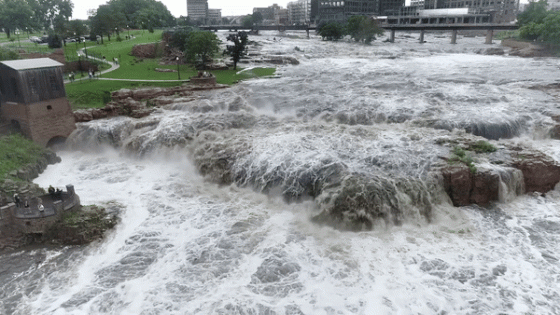 Flash Flooding Hits Sioux Falls Following Heavy Rainfall – MASHAHER