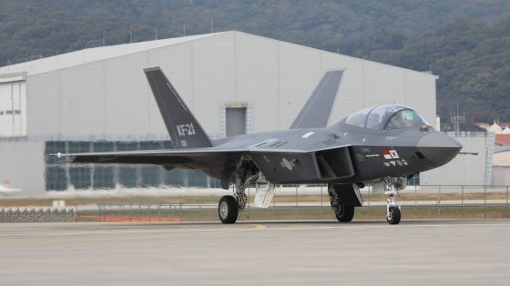 South Korea orders first batch of KF-21 fighters – MASHAHER