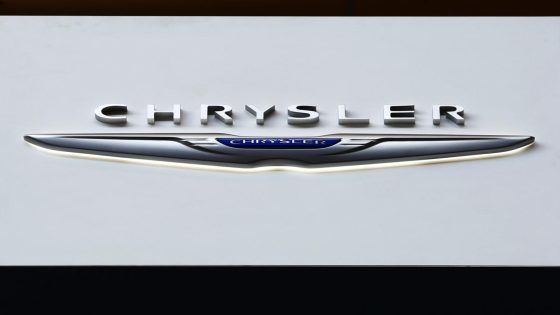 Chrysler recalls more than 211,000 SUVs and pickup trucks due to software malfunction – MASHAHER