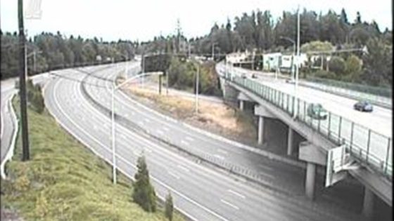 Motorists adjust as I-5 closed for bridge replacement – MASHAHER