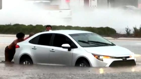 Heavy rain brings flash flooding to Florida – MASHAHER