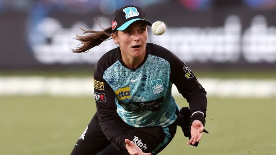 Amelia Kerr signs for Sydney Sixers on three-year deal, WBBL, video – MASHAHER