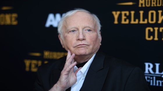 Richard Dreyfuss tried on dresses in pro-LGBT+ store before homophobic rant at Jaws screening – MASHAHER