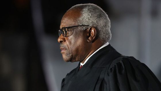 Justice Clarence Thomas formally reports trip to Bali paid for by conservative donor – MASHAHER