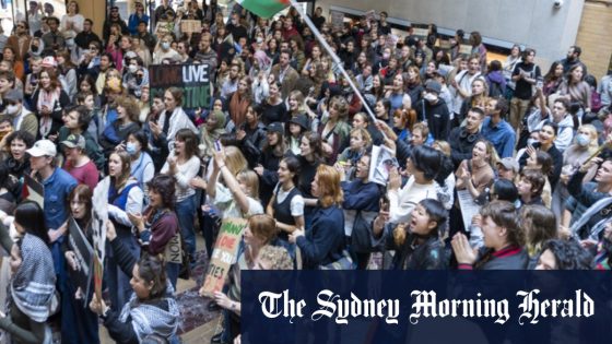 Melbourne University students face expulsion after pro-Palestine protests – MASHAHER