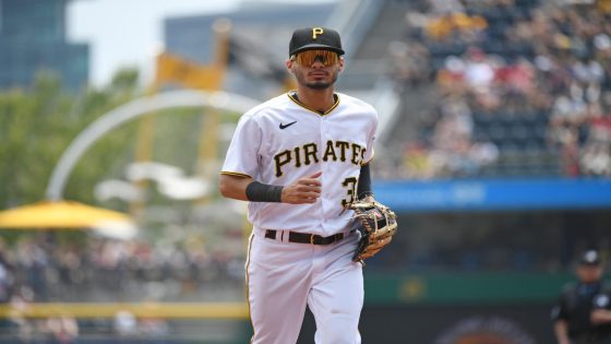 San Diego Padres infielder Tucupita Marcano reportedly facing lifetime ban for betting on baseball – MASHAHER