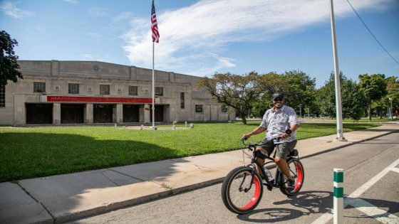 Organization behind Detroit fireworks seeks more time to buy old armory – MASHAHER