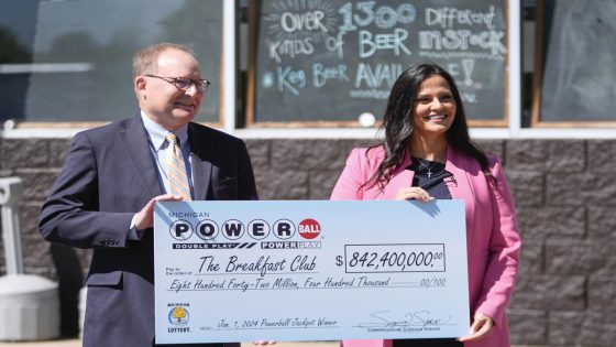 Michigan couple, attorney announced as winners of $842.4 million Powerball jackpot – MASHAHER