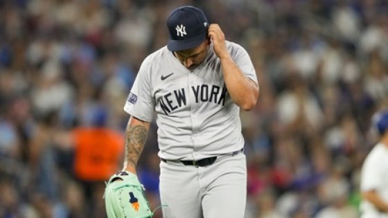 Yankees’ bats quiet, bullpen implodes in 9-3 loss to Blue Jays – MASHAHER