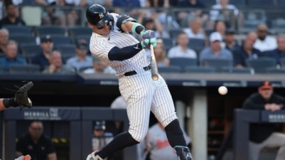 Yankees’ Aaron Judge leaves Tuesday’s game after being hit by pitch – MASHAHER