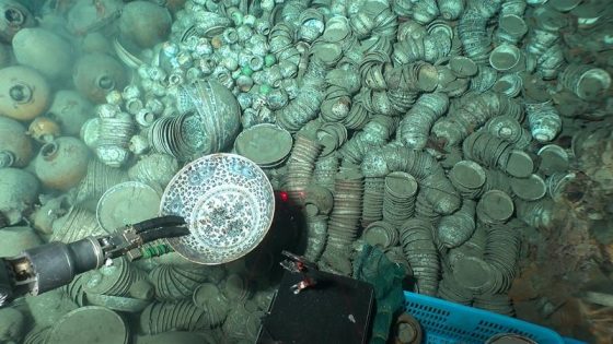 Treasure trove recovered from ancient shipwrecks 5,000 feet underwater – MASHAHER