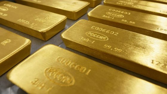 Gold holds steady after biggest sell-off in 3-1/2 years – MASHAHER