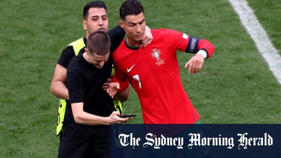 Fans seeking selfies with Ronaldo stop game six times as ‘slapstick’ own goal helps Portugal win – MASHAHER