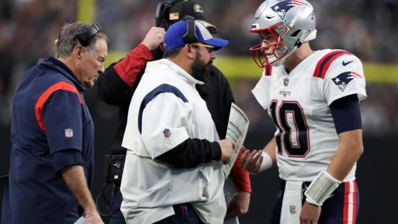 Damien Harris: Mac Jones’ failure was not his fault, Patriots’ coaching was “a debacle” – MASHAHER