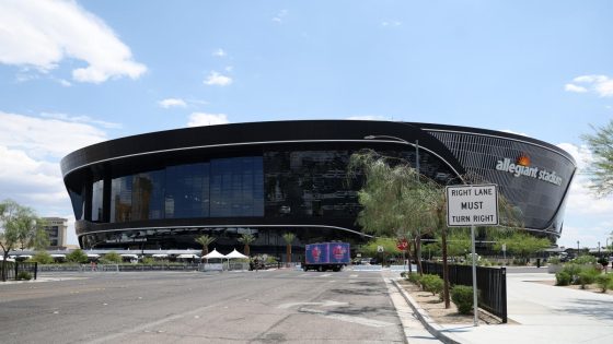 Raiders unveil new way to lose $20,000 in Las Vegas: A tailgating ‘party shack’ – MASHAHER