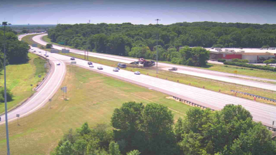 Overturned truck closes all westbound lanes on I-70 near OH-256 – MASHAHER