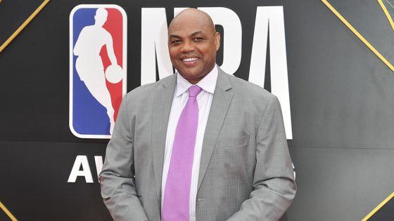 Charles Barkley Will Keep Working for Warner Bros. Discovery – MASHAHER