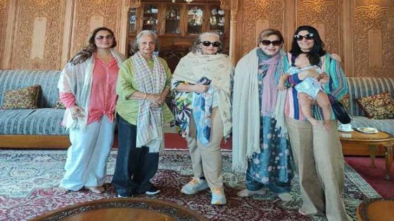 Asha Parekh sets new BFF goals as she takes off on a Kashmir trip with Helen and Waheeda Rehman; shares pics : Bollywood News – MASHAHER