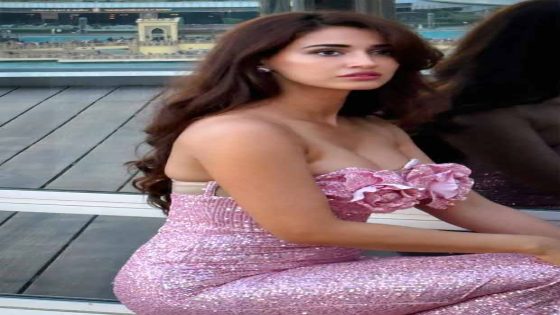 Disha Patani looks breath-taking in Pink Slit dress : Bollywood News – MASHAHER