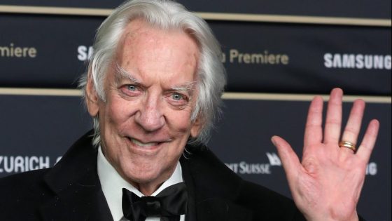 Helen Mirren, Ron Howard and More React to Donald Sutherland’s Death – MASHAHER