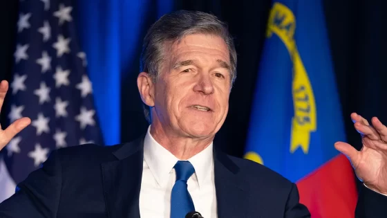 North Carolina Gov. Cooper vetoes bill that would have required more juveniles to be tried as adults – MASHAHER