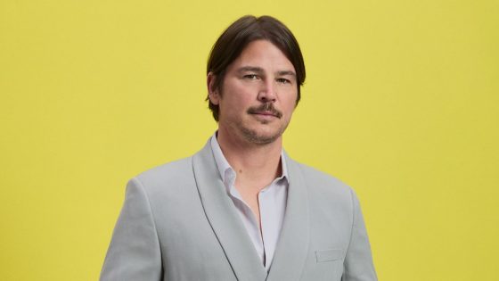 Josh Hartnett on Heartthrob Label, ‘Black Mirror’ and ‘Trap’ Secrets – MASHAHER