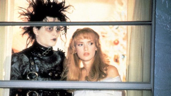 Johnny Depp Beat Tom Cruise, Michael Jackson for Edward Scissorhands – MASHAHER