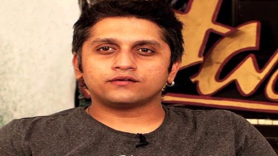 REVEALED: A sound recordist cut off electricity in a studio after Mohit Suri expressed his inability to tell a veteran singer that he was not fit for a song : Bollywood News – MASHAHER