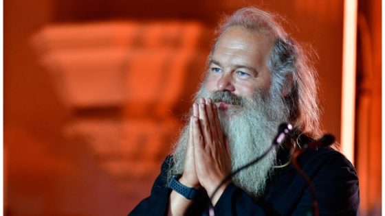 Rick Rubin Throws Secret Music Festival With James Blake, Arcade Fire – MASHAHER