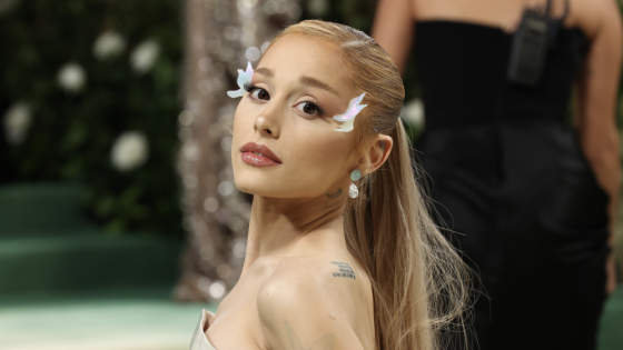 Ariana Grande Teams With Brandy and Monica for ‘Boy Is Mine’ Remix – MASHAHER