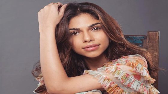 Sharmin Segal claims her “Nothingness” remark was “taken it out of context”; says, “I would never dare to compare myself to Meena Kumari,” : Bollywood News – MASHAHER