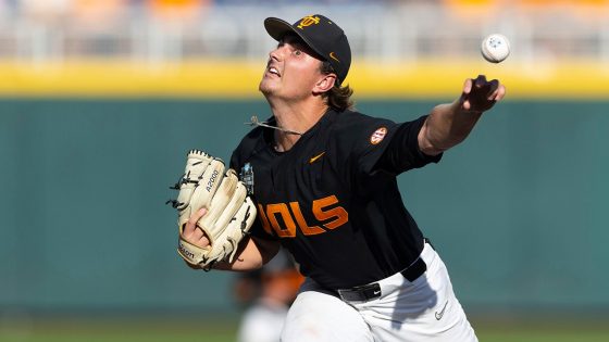 Tennessee captures College World Series title in dramatic win over Texas A&M – MASHAHER