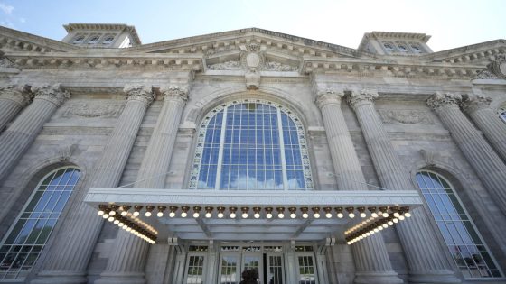 From decay to dazzling. Ford restores grandeur to former eyesore Detroit train station – MASHAHER