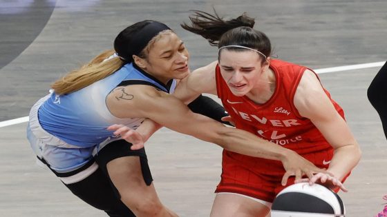 Sky’s Chennedy Carter has ‘no regrets’ about foul on Caitlin Clark; Angel Reese will ‘take the bad guy role’ – MASHAHER