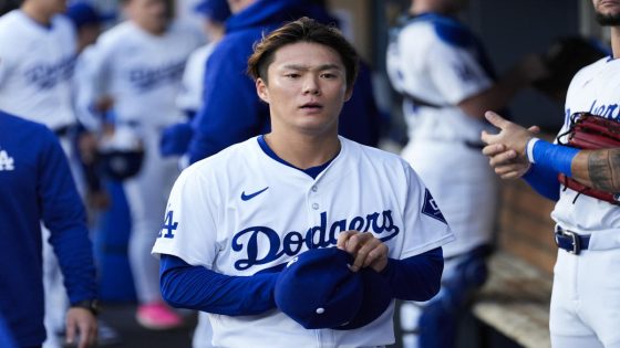 Dodgers place Yoshinobu Yamamoto on injured list with triceps injury months after signing $325M contract – MASHAHER