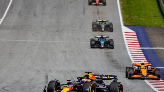 Norris demands apology from Verstappen after collision – MASHAHER