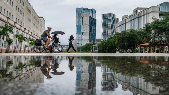 Southern Florida receives record rainfall and flash flooding in a 500-to-1,000-year event – MASHAHER