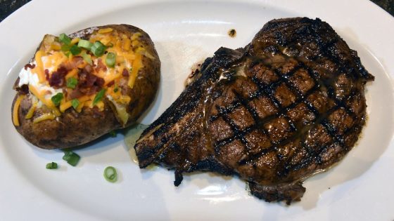 As Americans trim spending, these cheap steakhouses are booming – MASHAHER