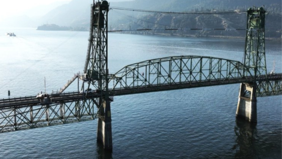 Hood River Bridge closed after semi-truck crash causes ‘severe damage’ – MASHAHER